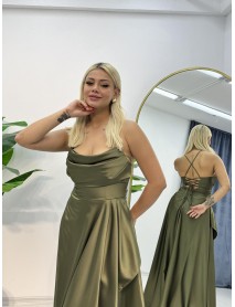 İnce Askılı  Derin Yırtmaçlı  Saten Elbise