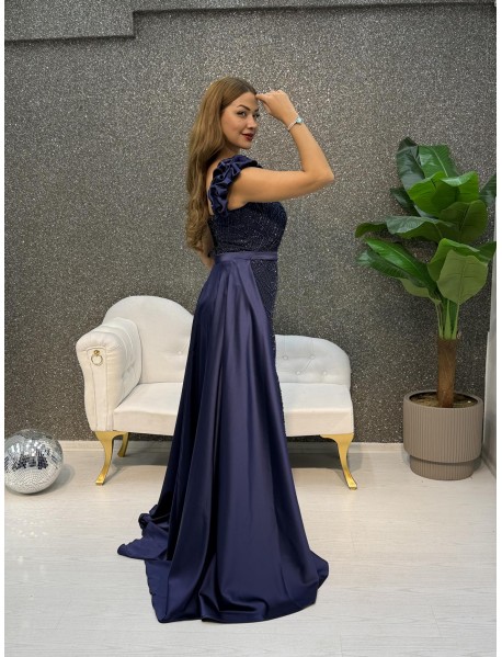 KALIN ASKILI INCI ISLEMELI PELERINLI BALIK ABIYE