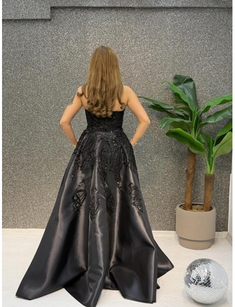 STRAPLEZ INCI ISLEMELI PELERINLI BALIK ABIYE